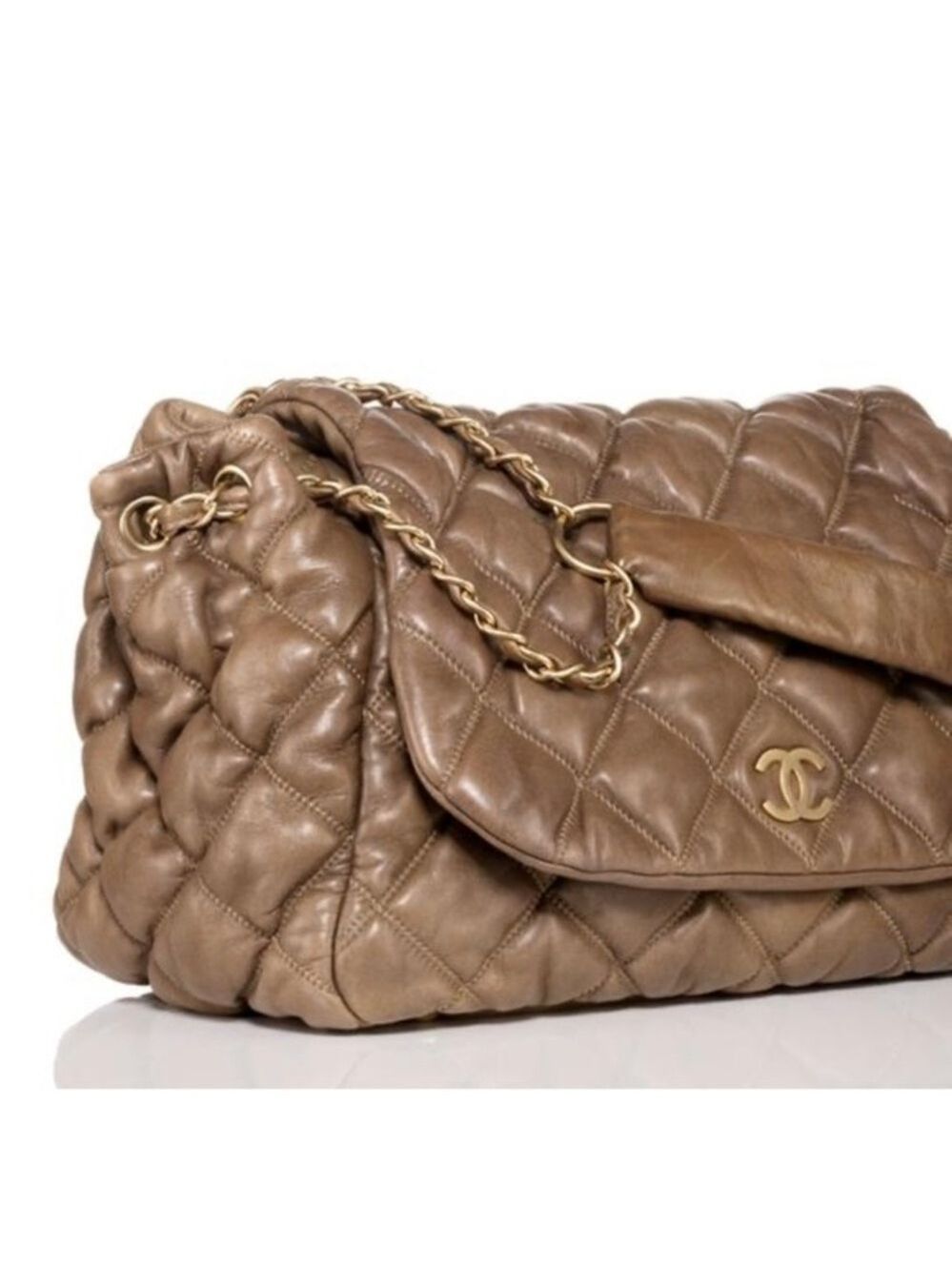 Auth Chanel Diamond Quilt Lambskin Leather Bag - Picture 2 of 9